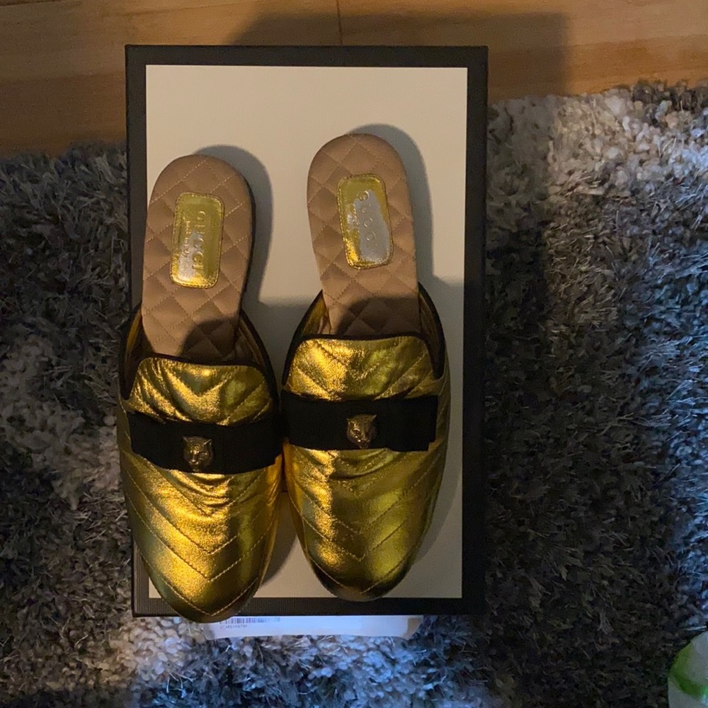 Gold gucci Princetown
